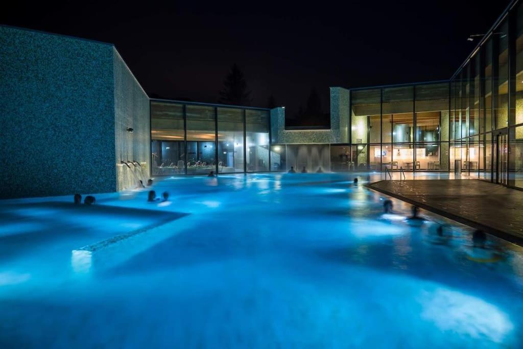 Appartement Spacieux Au Centre De La Gruyere Broc Exteriér fotografie